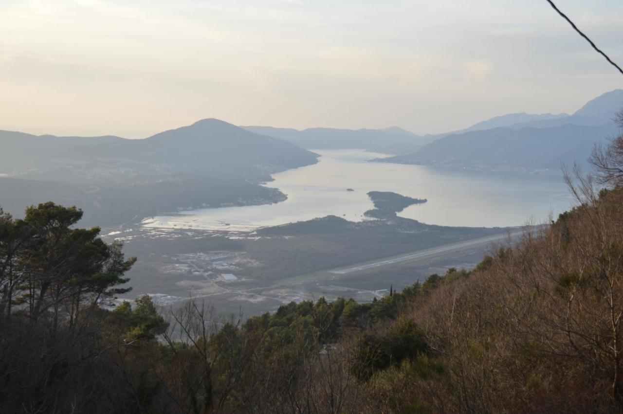 Vujas Village Pleasure Κότορ Εξωτερικό φωτογραφία