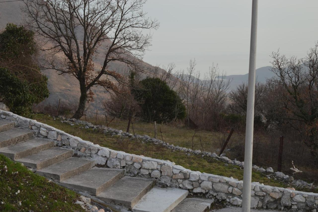 Vujas Village Pleasure Κότορ Εξωτερικό φωτογραφία